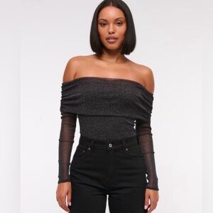 Off-Shoulder Black Glitter Top - Abercrombie size M